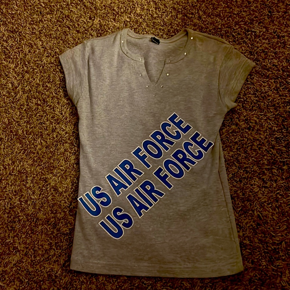 Grey US Air Force t shirt with rine stones. Size medium.
